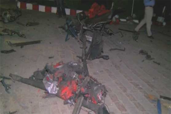 لاہور: آؤٹ فال روڈ پر کھڑے ٹرک میں دھماکہ، ایک شخص جاں بحق، 39 زخمی