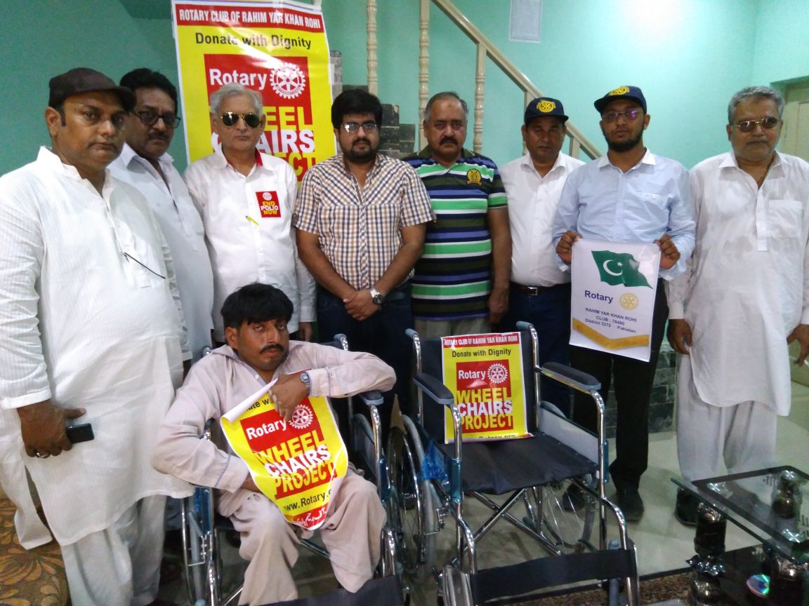 روٹری کلب مستحق معذور افراد کو وہیل چیئرز ڈونیٹ کرنے کیلئے اپنا پراجیکٹ جاری رکھے گا۔ ممتاز بیگ