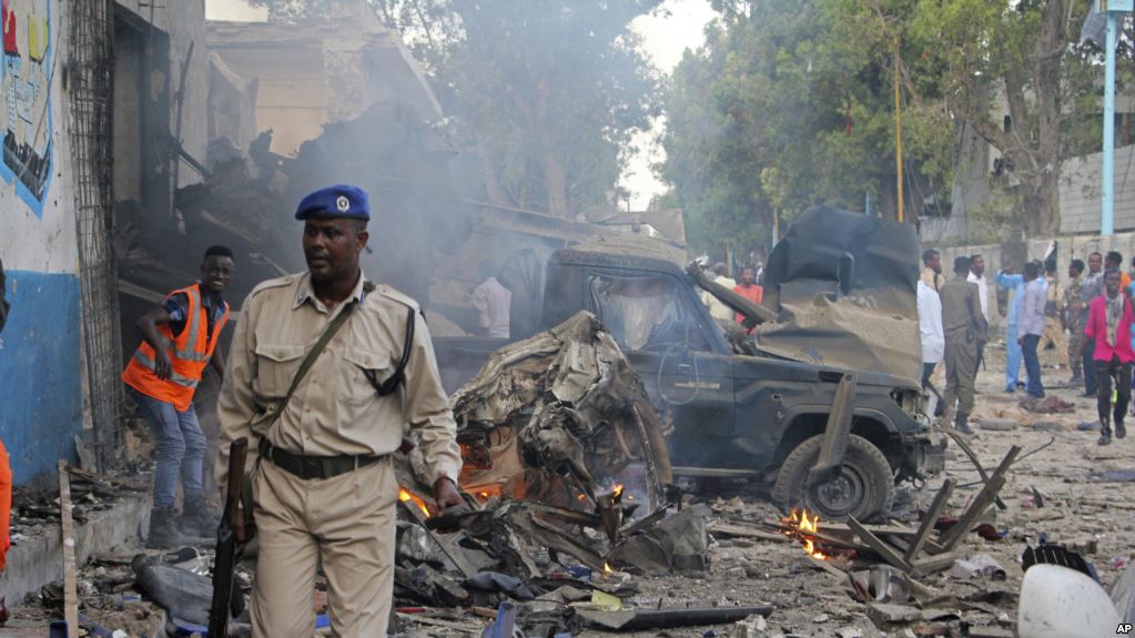 موغایشو: کار بم دھماکے میں کم ازکم 10 افراد ہلاک