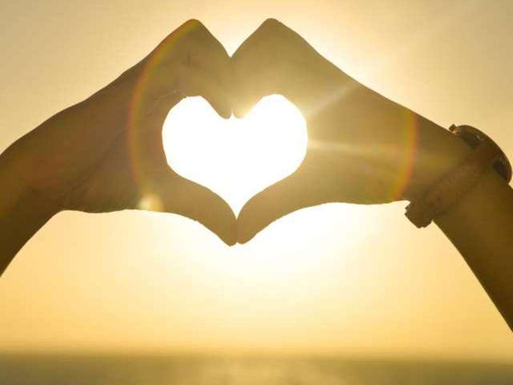 قیمت تو چکانا پڑتی ہے