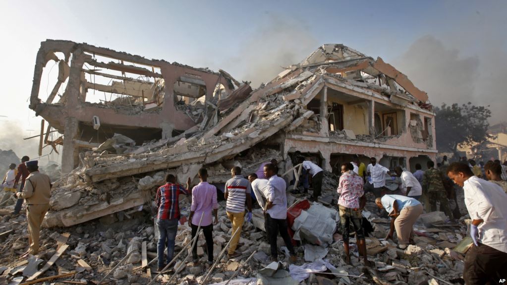 صومالیہ: ٹرک بم دھماکے میں درجنوں ہلاک، تین روزہ قومی سوگ