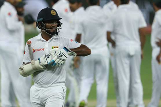 سری لنکا کو فالو آن نہ کرنے کا فیصلہ مہنگا پڑ گیا، 5 کھلاڑی آؤٹ
