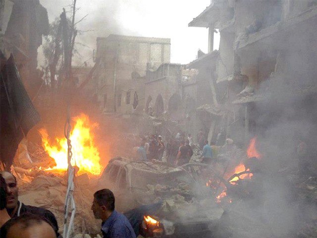 شام کے شہر دیرالزور میں کار بم دھماکا، 20 افراد ہلاک