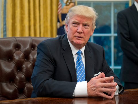 شمالی کوریا کے میزائل تباہ کرنے کیلئے جاپان امریکہ سے ہتھیار خریدے: صدر ٹرمپ