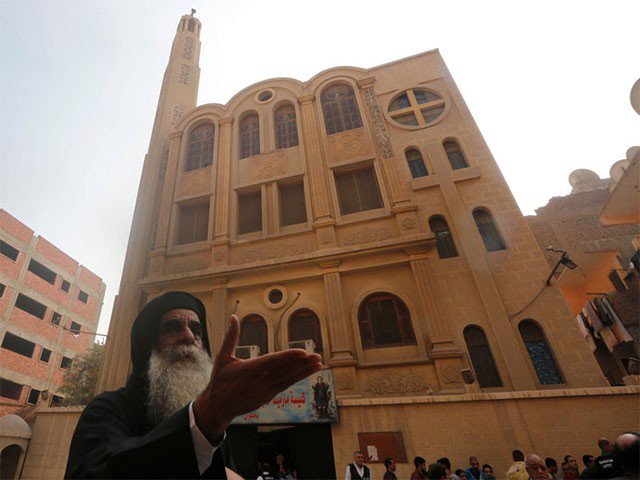 قاہرہ میں چرچ اور شاپنگ سینٹر پر حملے میں 12 افراد ہلاک