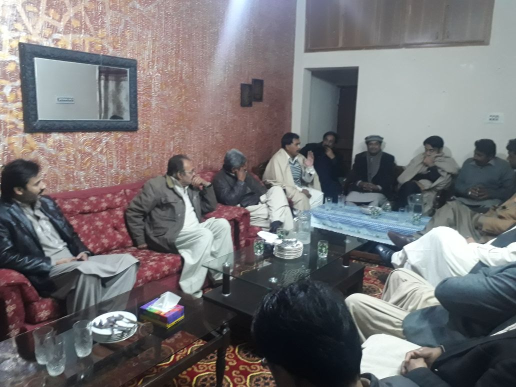 ن لیگ کی بال نو بال قرار شوکت نواز تارڑ گرائونڈ میں واپس