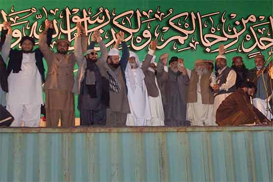 7 روز میں شریعت کا قانون نافذ کرو ورنہ پورا پنجاب بند کر دیں گے: پیر سیالوی