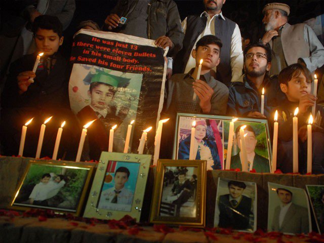 پشاور ہائیکورٹ کا سانحہ اے پی ایس کی پولیس تحقیقاتی رپورٹ عام کرنے کا حکم