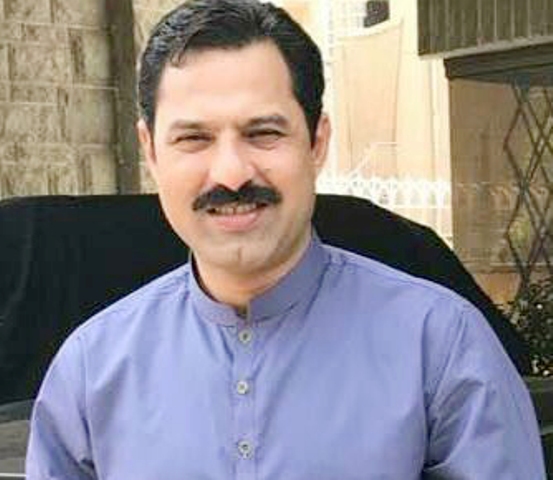 سابق گورنر پنجاب چوہدری سرور کی  جیت کی اندرونی کہانی