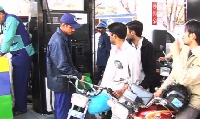 کہاں ملے گا روٹی، کپڑا اور مکان