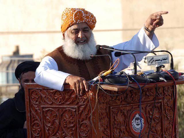 کرپشن کے خاتمے کیلیے حکومت ایم ایم اے کے حوالے کر دی جائے، فضل الرحمان