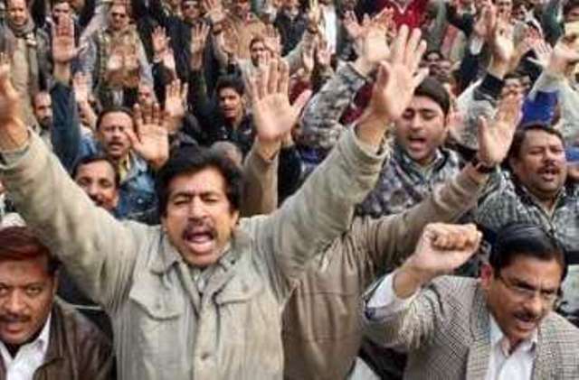 لائیو اسٹاک ملازمین ۔۔۔ بنیادی حقوق سے محروم کیوں