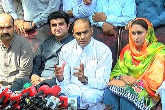 فیصل آباد کے 2 کھلاڑی پی ٹی آئی چھوڑ کر ن لیگ میں شامل