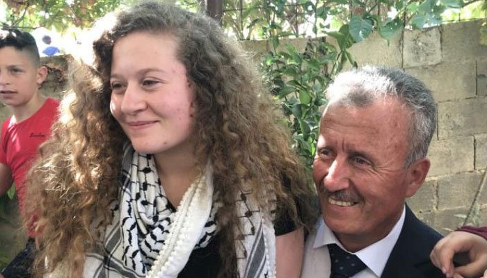 اسرائیلی فوجی کو تھپڑ مارنے والی فلسطینی لڑکی رہا