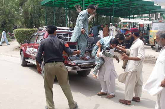 بنوں: قافلے پر بم حملہ، 3 افراد جاں بحق، 25 زخمی، اکرم درانی محفوظ