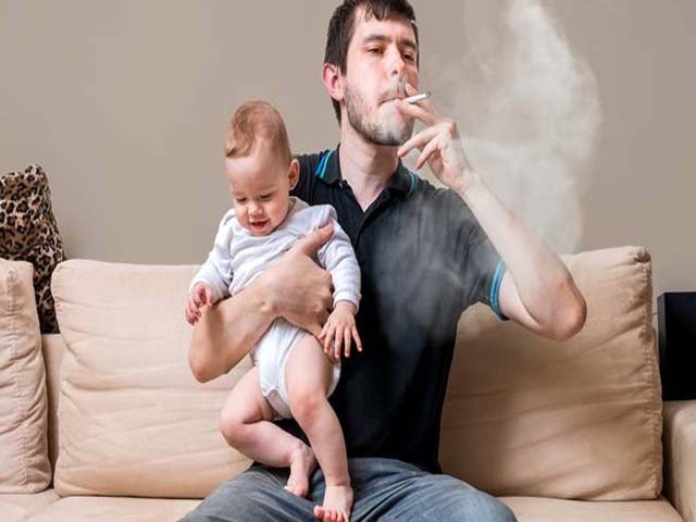 سگریٹ نوش والدین کے بچے جان لیوا امراض میں مبتلا ہو جاتے ہیں، تحقیق