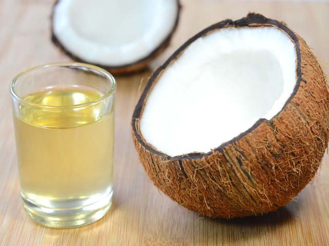 ناریل کا تیل ’خالص زہر‘ ہے، امریکی پروفیسر کا انکشاف