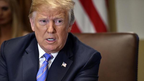 ٹرمپ کا چین پر ھیلری کلنٹن کی ’ای میل‘ چوری کرنے کا الزام