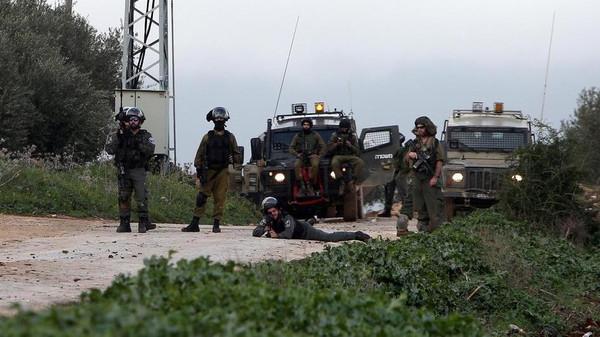 غزہ کی سرحد پر اسرائیلی فوج اور فلسطینیوں میں جھڑپ