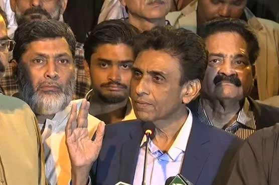 ایم کیو ایم نے وفاق میں تحریکِ انصاف کی حمایت کا فیصلہ کر لیا