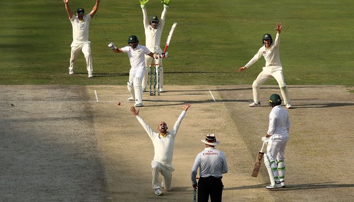 دبئی ٹیسٹ: پاکستان نے دوسری اننگز میں 45 رنز پر 3 وکٹیں گنوا دیں