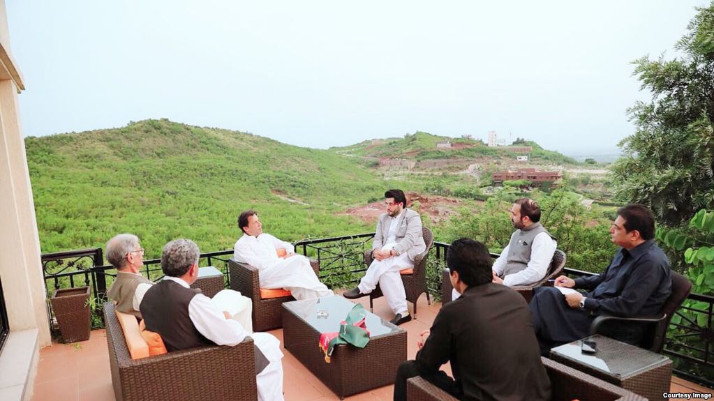 عمران خان پہلے اپنا گھر قانون کے دائرے میں لائیں