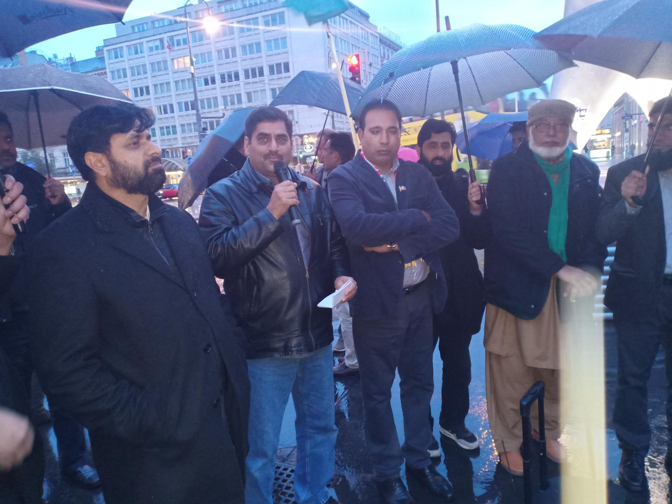 KHASMIR BLAK DAY PFA VIENNA