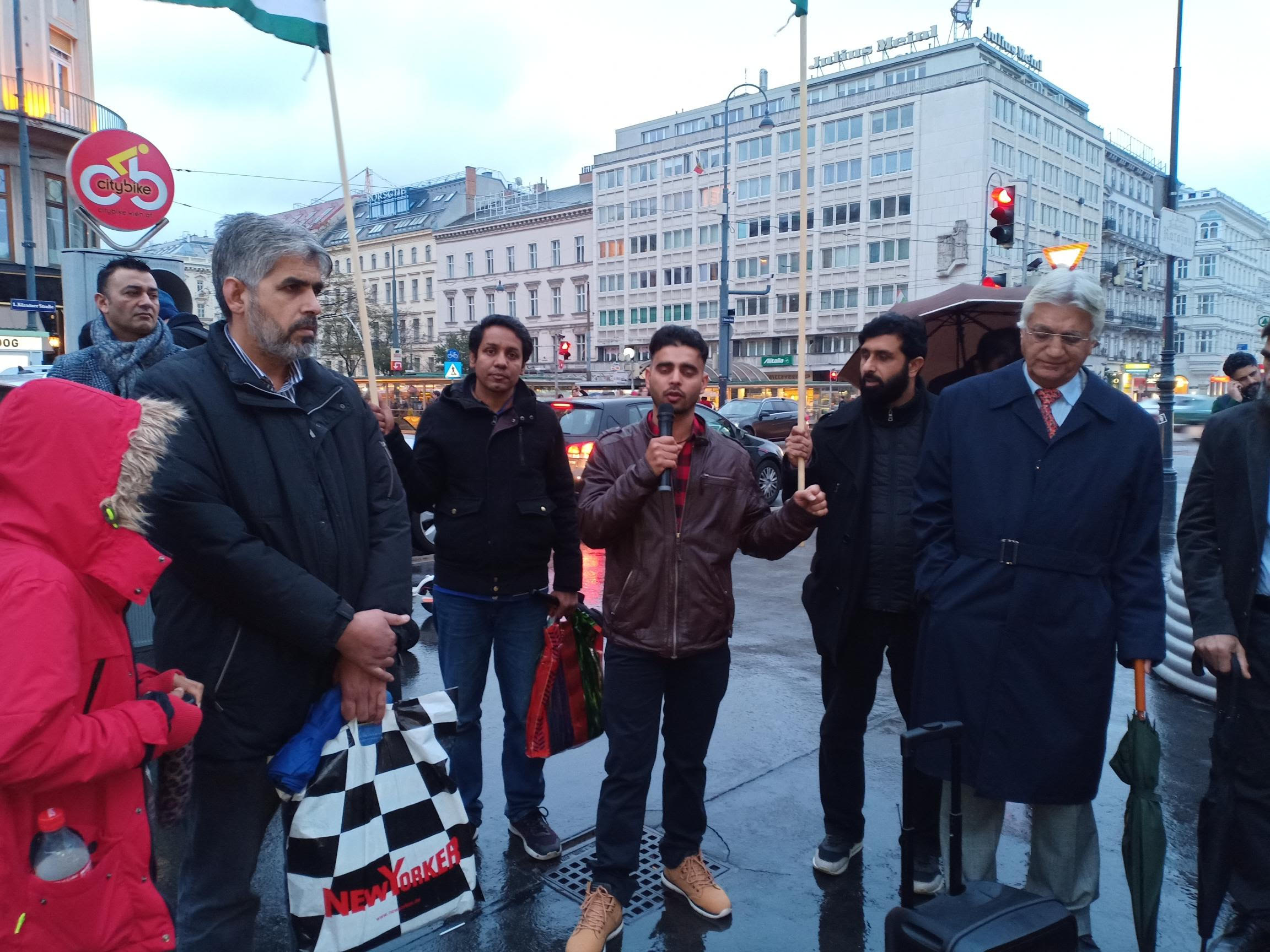 KHASMIR BLAK DAY PFA VIENNA
