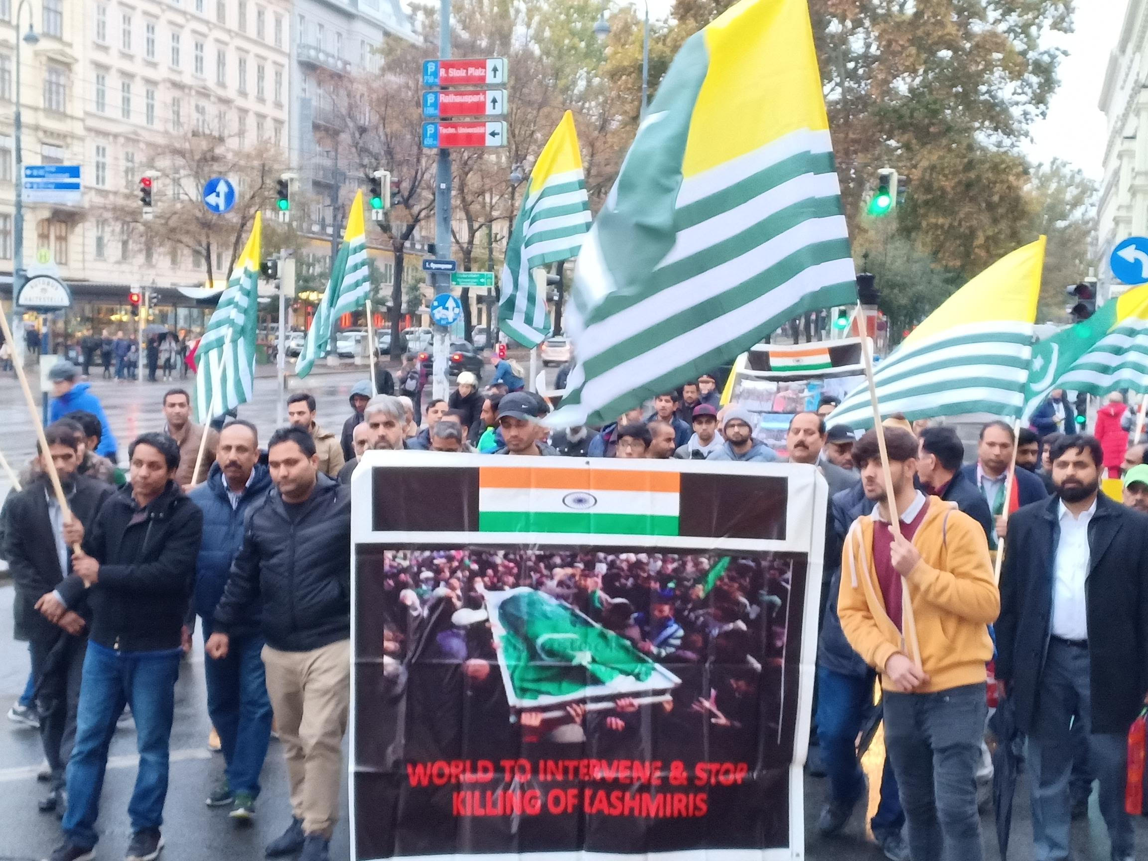 KHASMIR BLAK DAY PFA VIENNA