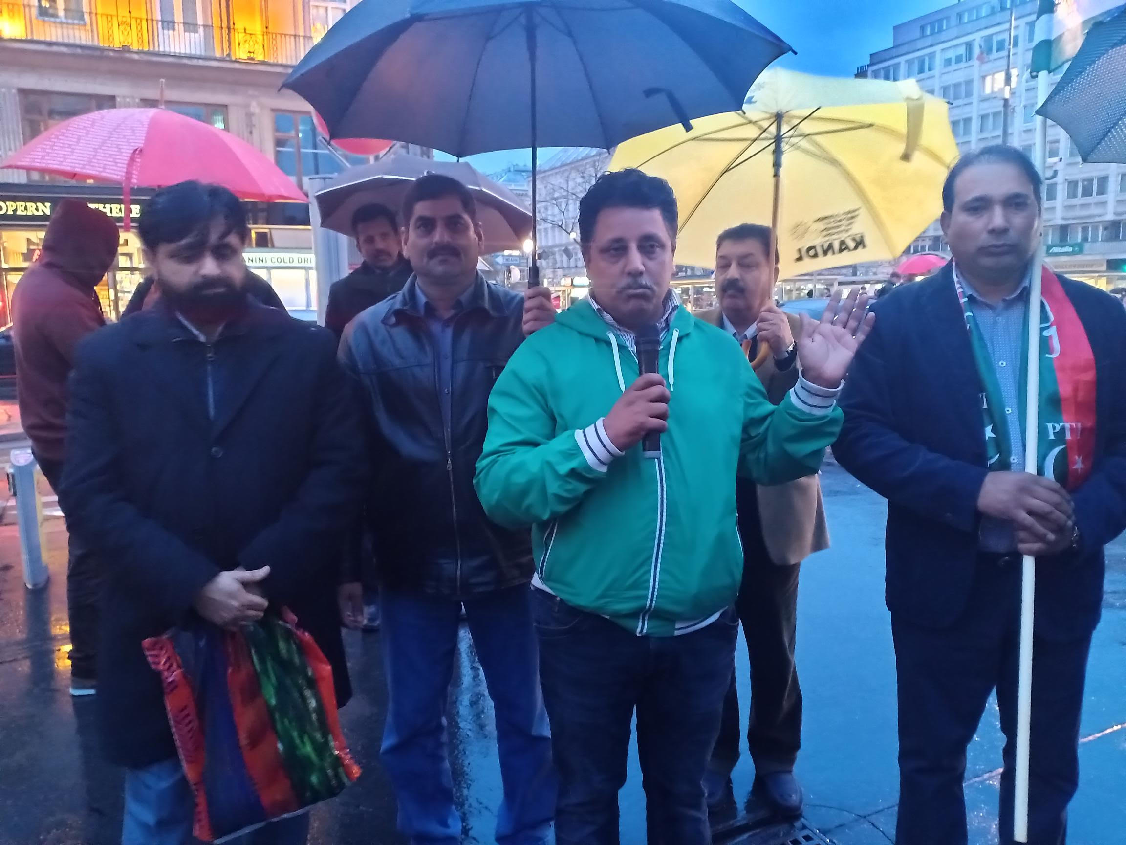 KHASMIR BLAK DAY PFA VIENNA