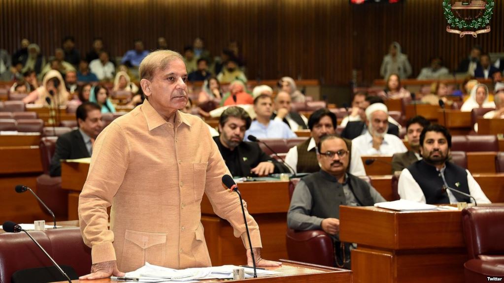 پی ٹی آئی اور قومی احتساب بیورو کے درمیان ’’ناپاک اتحاد‘‘ ہے: شہباز شریف کا الزام