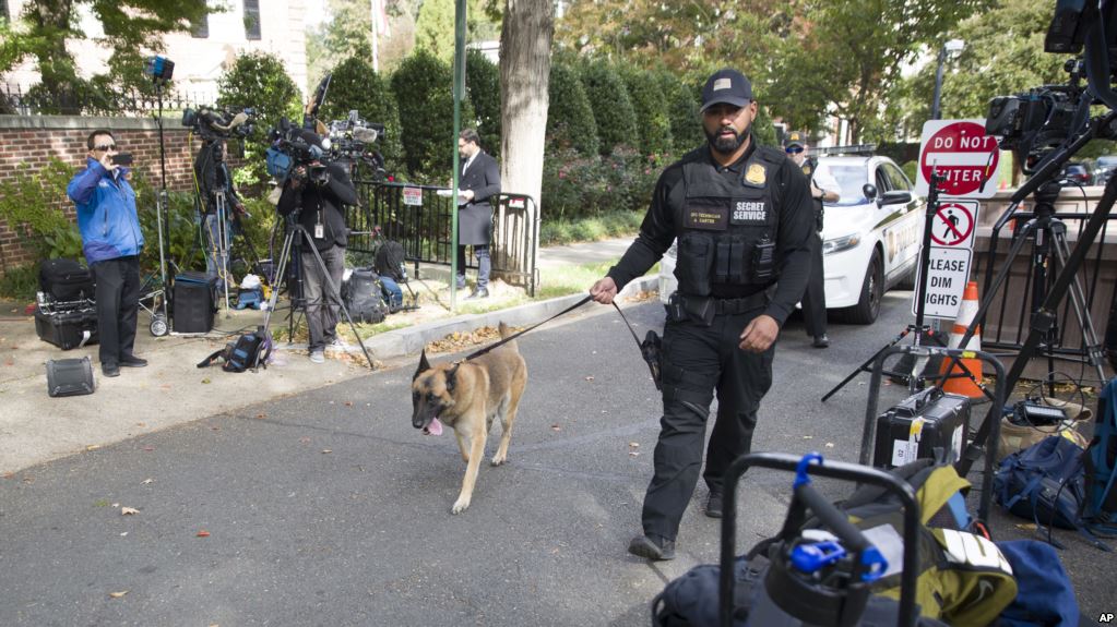 اوباما، ہلری کلنٹن اور سی این این کو بھیجا گیا دھماکہ خیز مواد تحویل میں لیا گیا