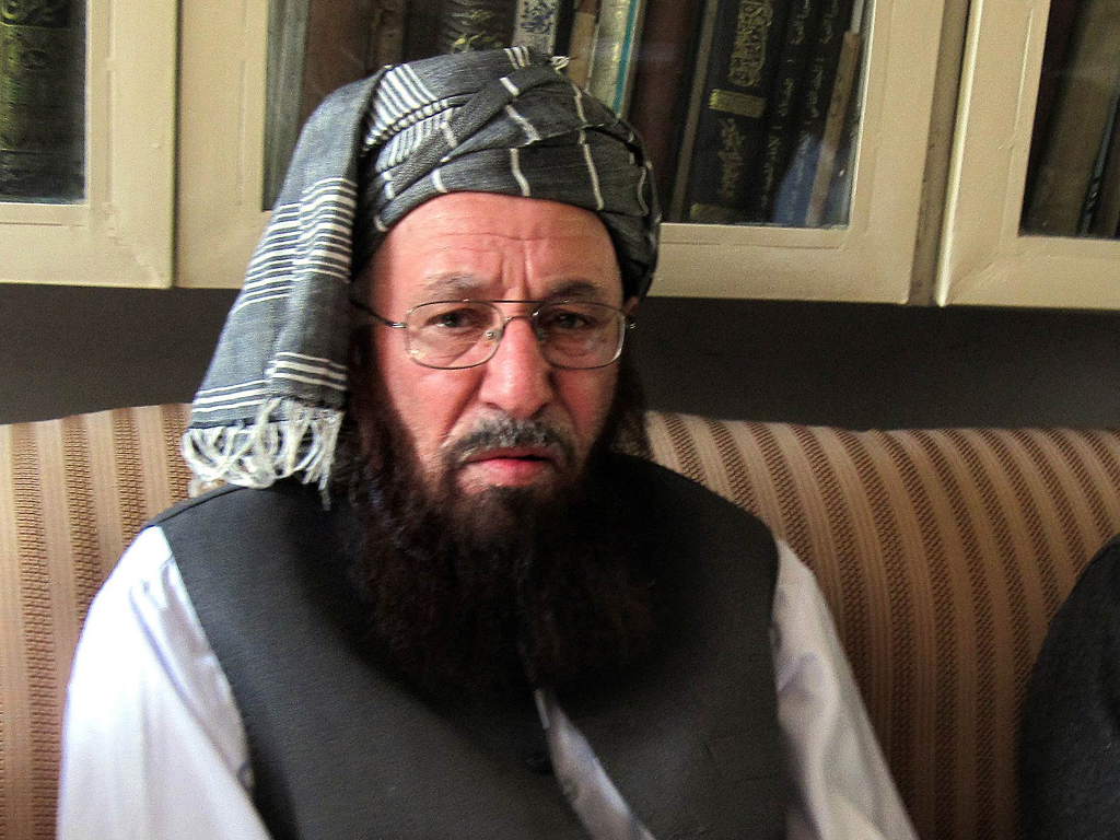 مولانا سمیع الحق، وہ پہنچے بارگاہ حق میں کتنے سرخرو ہو کر