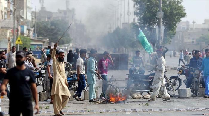 احتجاجی مظاہروں اور دھرنوں کی آڑ میں توڑ پھوڑ