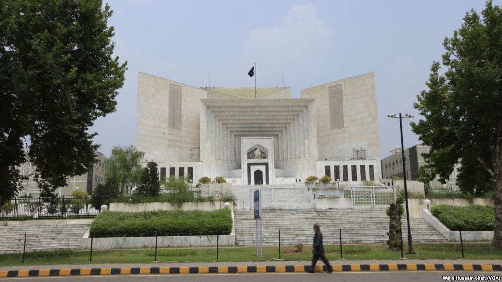 آئی جی اسلام آباد تبادلہ کیس میں سپریم کورٹ نے ’جے آئی ٹی‘ قائم کر دی