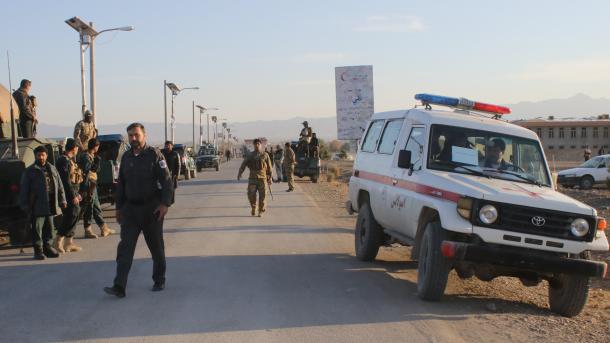 افغانستان : سڑک کنارے نصب بم پھٹنے سے 3 شہری ہلاک