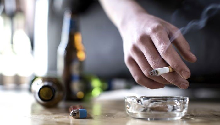 سگریٹ اور مشروبات پر گناہ ٹیکس لگانے کی سمری اقتصادی رابطہ کمیٹی کو ارسال