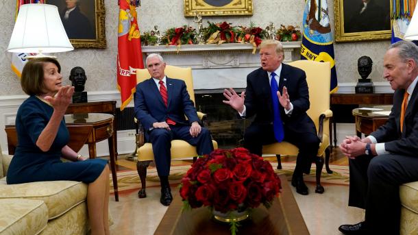 ٹرمپ نے حکومت کے شٹر گرانے کا انتباہ دے دیا