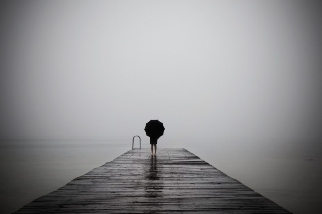 رنج و اُلفت کی راجدھانی پر