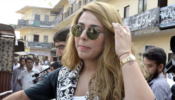 کرنسی اسمگلنگ کیس: ماڈل ایان علی کو آئندہ سماعت پر عدالت میں پیش کرنے کا حکم