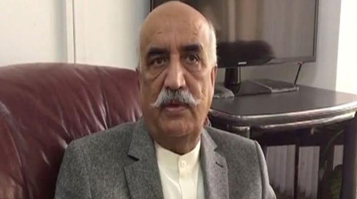 حکومت میں اہلیت کا فقدان ہے لیکن مڈٹرم الیکشن کے حق میں نہیں: خورشید شاہ