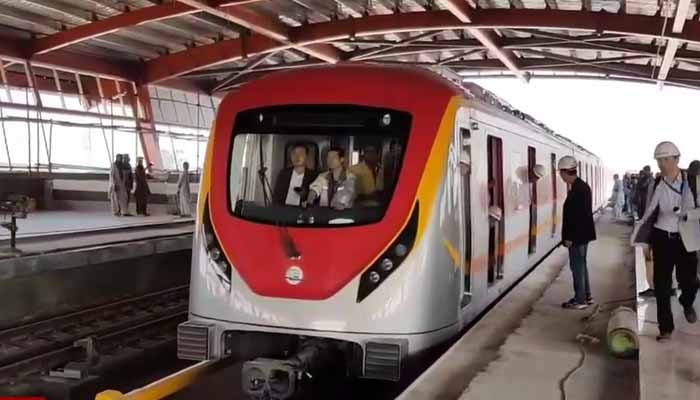 چیف جسٹس پاکستان کا اورنج لائن منصوبہ مجوزہ تاریخ پر مکمل کرنے کا حکم