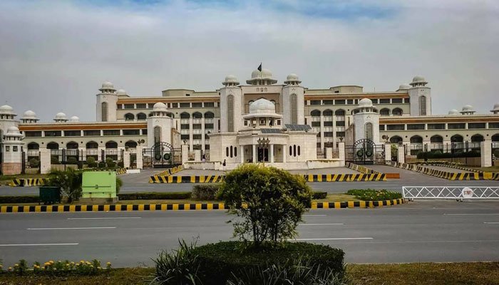 وزیراعظم ہاؤس آئیسکو کا 9 کروڑ 97 لاکھ روپے کا نادہندہ نکلا