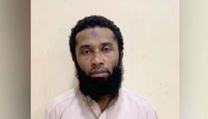 لیاری میں رینجرز کی کارروائی، غفار ذکری گروپ کا کارندہ شہزاد عرف فیضو دادا گرفتار