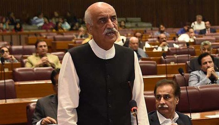 آغا سراج کی گرفتاری پر اسپیکر ڈریں، اُن کے ساتھ بھی ایسا ہو سکتا ہے: خورشید شاہ