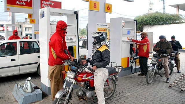 پٹرول پمپ ملکان کی دھوکا دہی