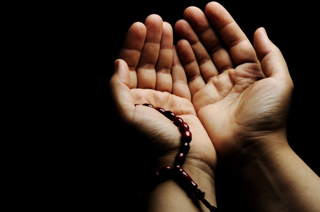 Pray