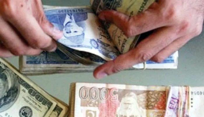 گزشتہ سال کے مقابل رواں مالی سال کے پہلے 6 ماہ میں 233 ارب اضافی مالی خسارہ