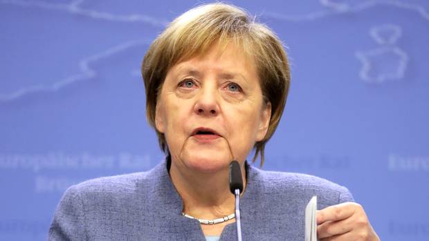 یورپ مہاجرین کے حوالے سے حقیقت پسندانہ رویہ اختیار کرے، انگیلا میرکل