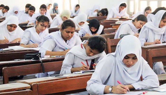 حکومت سندھ اور اساتذہ کے مذاکرات کامیاب، میٹرک امتحانات یکم اپریل سے ہی ہوں گے